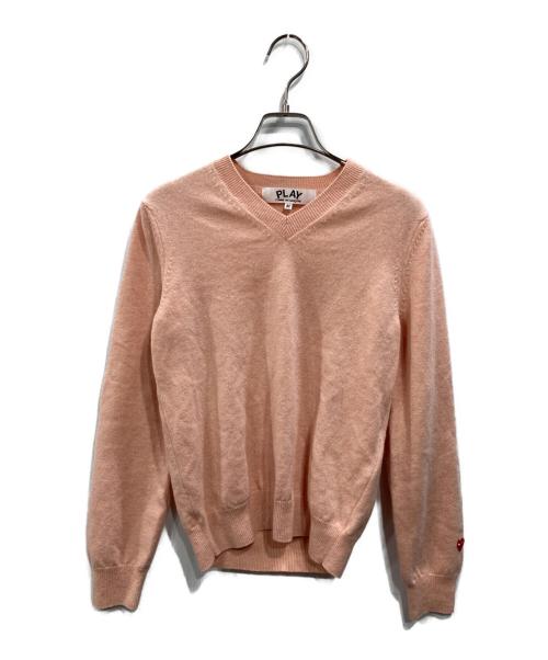 PLAY COMME des GARCONS（プレイコムデギャルソン）PLAY COMME des GARCONS (プレイコムデギャルソン) ミニレッドワッペンウィメンズニット ピンク サイズ:SIZE Mの古着・服飾アイテム