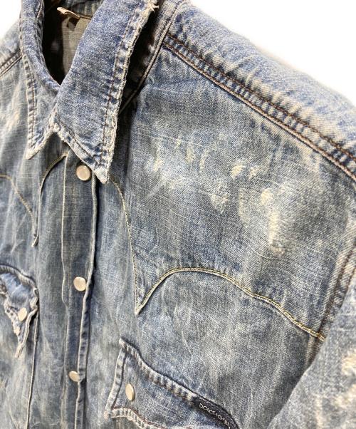 DOLCE & GABBANA（ドルチェ＆ガッバーナ）DOLCE & GABBANA (ドルチェ＆ガッバーナ) ダメージ加工デニムウエスタンシャツ ブルー サイズ:15　1／2－40の古着・服飾アイテム
