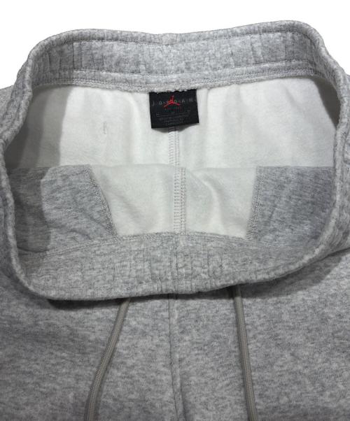 JORDAN（ジョーダン）JORDAN (ジョーダン) ジャンプマン フリースショートパンツ グレー サイズ:Mの古着・服飾アイテム