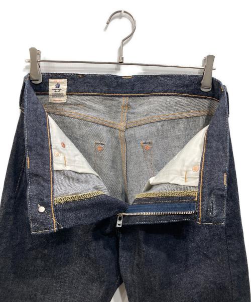 MOMOTARO JEANS（桃太郎ジーンズ）MOMOTARO JEANS (桃太郎ジーンズ) CLASSIC TAPERED 15.7oz - Zip-Fly - インディゴ サイズ:W33の古着・服飾アイテム
