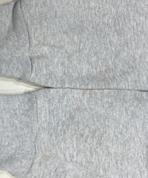 SOFFE（ソフィー）SOFFE (ソフィー) プリントスウェット グレー×レッド サイズ:XLの古着・服飾アイテム
