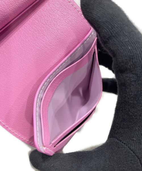 MOLINI（モリニ）MOLINI (モリニ) Bifold Compact Wallet ピンクの古着・服飾アイテム