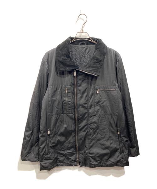 ARMANI COLLEZIONI（アルマーニ コレツィオーニ）ARMANI COLLEZIONI (アルマーニ コレツィオーニ) 中綿ジャケット ブラック サイズ:48の古着・服飾アイテム