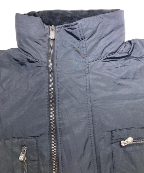 ARMANI COLLEZIONI（アルマーニ コレツィオーニ）ARMANI COLLEZIONI (アルマーニ コレツィオーニ) 中綿ジャケット ブラック サイズ:48の古着・服飾アイテム