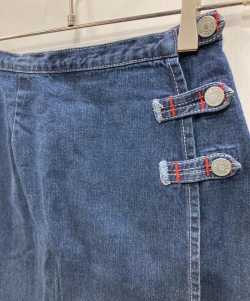 Hysteric Glamour（ヒステリックグラマー）Hysteric Glamour (ヒステリックグラマー) ロゴプリント ラップスカート インディゴ サイズ:FREEの古着・服飾アイテム