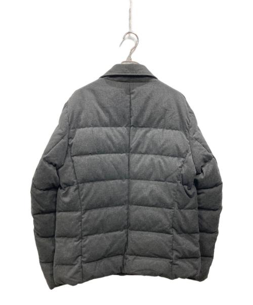 ARMANI COLLEZIONI（アルマーニ コレツィオーニ）ARMANI COLLEZIONI (アルマーニ コレツィオーニ) ダブルブレストダウンジャケット グレー サイズ:50の古着・服飾アイテム