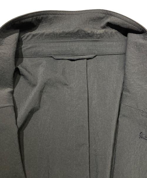 AOURE（アウール）AOURE (アウール) ナイロンストレッチセットアップ グリーン サイズ:Lの古着・服飾アイテム