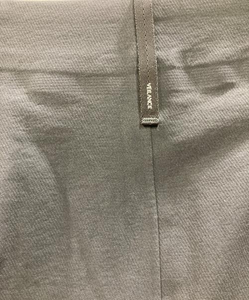 ARC'TERYX VEILANCE（アークテリクスヴェイランス）ARC'TERYX VEILANCE (アークテリクスヴェイランス) CORBEL PANT M ブラック サイズ:33の古着・服飾アイテム