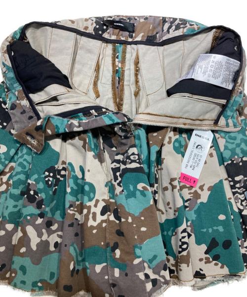 DIESEL（ディーゼル）DIESEL (ディーゼル) カモフラミニスカート マルチカラー サイズ:SIZE 26の古着・服飾アイテム