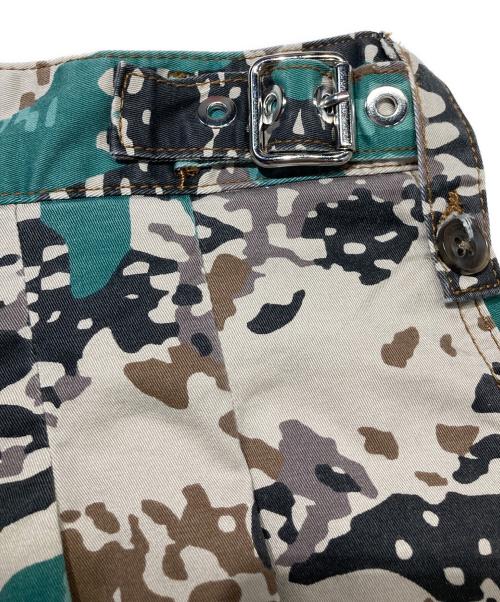 DIESEL（ディーゼル）DIESEL (ディーゼル) カモフラミニスカート マルチカラー サイズ:SIZE 26の古着・服飾アイテム
