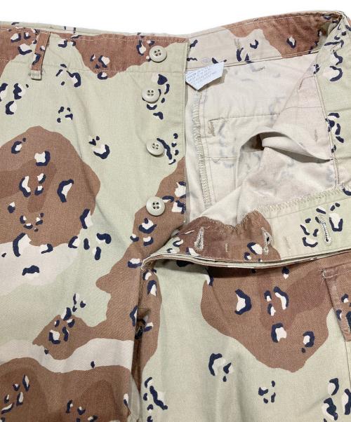 US ARMY（ユーエスアーミー）US ARMY (ユーエスアーミー) DBDU カーゴ ベージュ サイズ:MEDIUM REGULARの古着・服飾アイテム