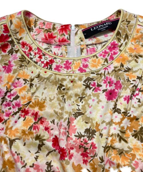 LEONARD FASHION（レオナールファッション）LEONARD FASHION (レオナールファッション) フラワープリントカットソー マルチカラー サイズ:Mの古着・服飾アイテム