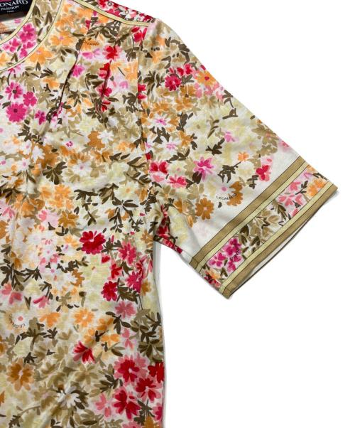 LEONARD FASHION（レオナールファッション）LEONARD FASHION (レオナールファッション) フラワープリントカットソー マルチカラー サイズ:Mの古着・服飾アイテム
