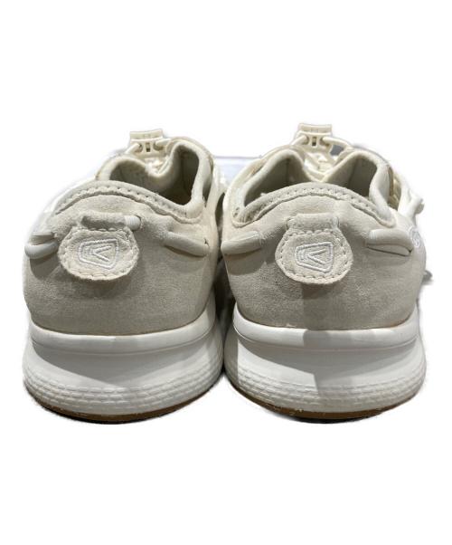 KEEN（キーン）KEEN (キーン) UNEEK O2 ホワイト サイズ:23cmの古着・服飾アイテム