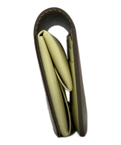 MOLINI（モリニ）MOLINI (モリニ) Bifold Compact Wallet ベージュの古着・服飾アイテム