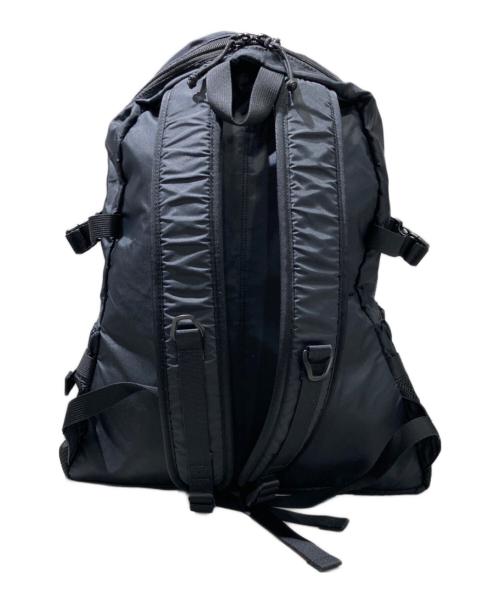 FREDRIK PACKERS（フレドリックパッカーズ）FREDRIK PACKERS (フレドリックパッカーズ) 210D DAY PACK TIPIリュック ブラックの古着・服飾アイテム