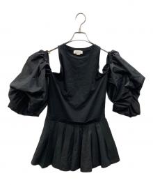 ALEXANDER McQUEEN（アレキサンダーマックイーン）の古着「Open Shoulder Blouse」｜ブラック