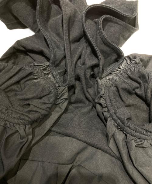 ALEXANDER McQUEEN（アレキサンダーマックイーン）ALEXANDER McQUEEN (アレキサンダーマックイーン) Open Shoulder Blouse ブラック サイズ:40の古着・服飾アイテム