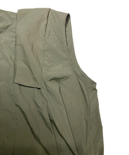 CLORE+（クロレ）CLORE+ (クロレ) バルーンワンピース オリーブ サイズ:Fの古着・服飾アイテム