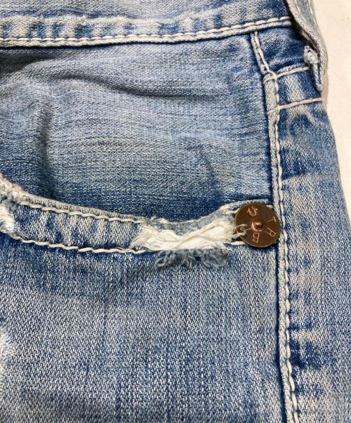 TRUE RELIGION（トゥルー レリジョン）TRUE RELIGION (トゥルー レリジョン) BOBYB BIG T（ボビービッグティー） デニムパンツ インディゴ サイズ:SIZE 31の古着・服飾アイテム