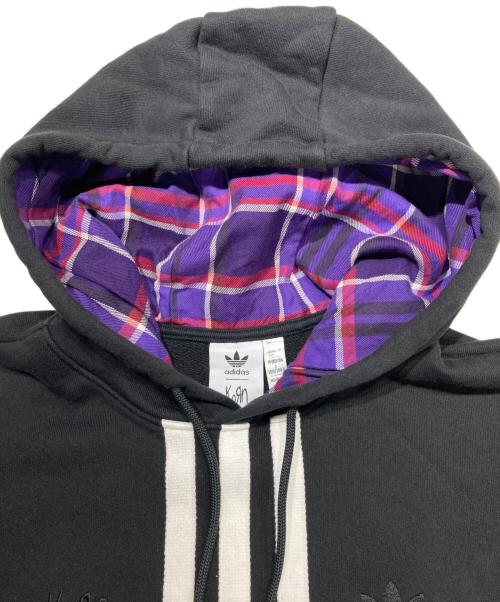 adidas Originals（アディダスオリジナル）adidas originals (アディダスオリジナル) KORN HOODIE ブラック サイズ:XLの古着・服飾アイテム