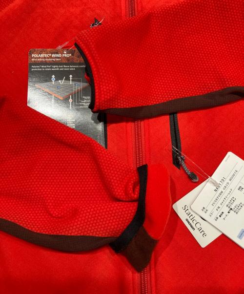 THE NORTH FACE（ザ ノース フェイス）THE NORTH FACE (ザ ノース フェイス) FUSEFORM GRID HOODIE レッド サイズ:Sの古着・服飾アイテム