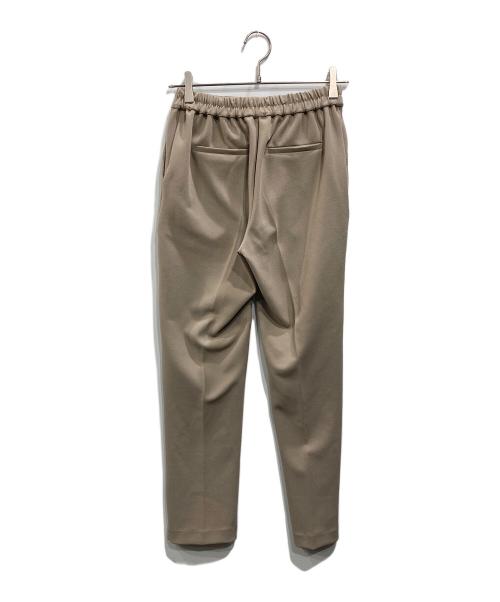THE SUIT COMPANY SHE（ザスーツカンパニーシー）THE SUIT COMPANY SHE (ザスーツカンパニーシー) ウォッシャブル ジョーゼットストレッチ セットアップ ベージュ サイズ:38/36の古着・服飾アイテム