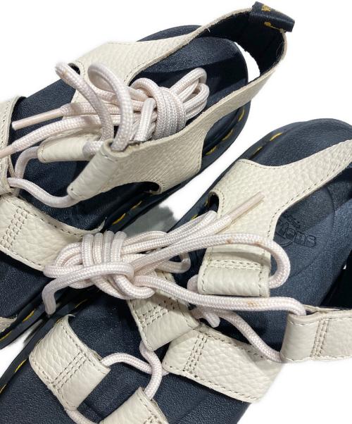 Dr.Martens（ドクターマーチン）Dr.Martens (ドクターマーチン) NARTILLA アイボリー サイズ:SIZE UK 5の古着・服飾アイテム