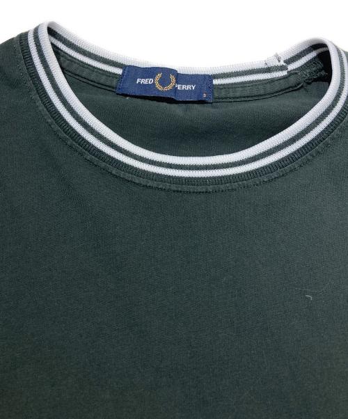 FRED PERRY（フレッドペリー）FRED PERRY (フレッドペリー) Twin Tipped T-Shirt グリーン サイズ:SIZE Sの古着・服飾アイテム