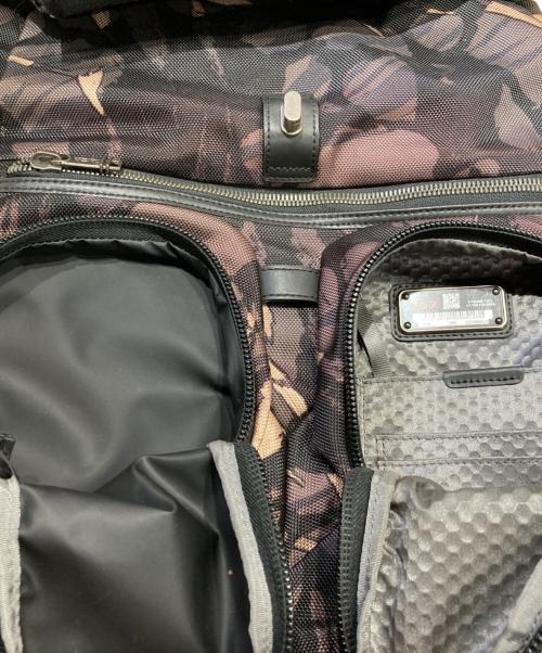 TUMI（トゥミ）TUMI (トゥミ) ALPHA BRAVO LONDON（アルファ ブラボー ロンドン） リュックサック ブラウンの古着・服飾アイテム