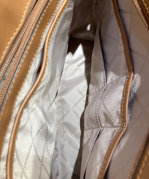MICHAEL KORS（マイケルコース）MICHAEL KORS (マイケルコース) VOYAGER（ボイジャー） ミディアム ロゴトート ブラウンの古着・服飾アイテム