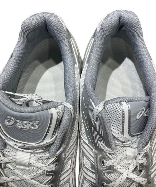 asics（アシックス）asics (アシックス) GEL-KINETIC FLUENT グレー サイズ:30.5の古着・服飾アイテム