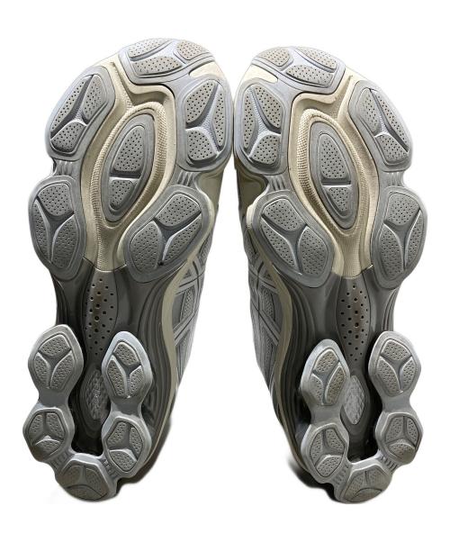 asics（アシックス）asics (アシックス) GEL-KINETIC FLUENT グレー サイズ:30.5の古着・服飾アイテム
