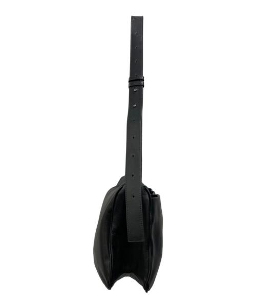 ear PAPILLONNER（イアパピヨネ）ear PAPILLONNER (イアパピヨネ) スワローマチショルダーバッグ ブラックの古着・服飾アイテム