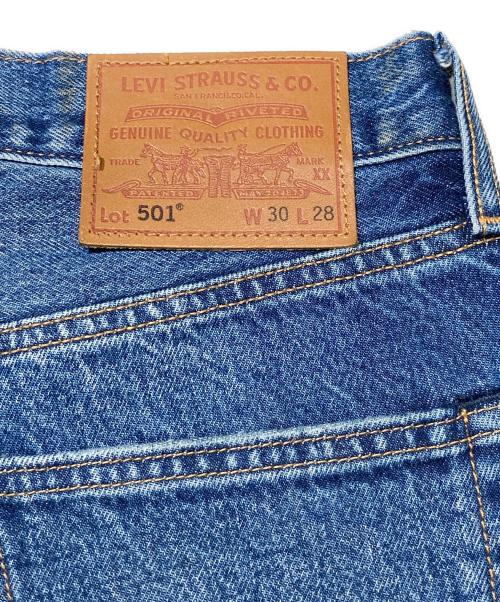 LEVI'S（リーバイス）LEVI'S (リーバイス) JOURNAL STANDARD (ジャーナルスタンダード) 別注 501 ペイント加工 デニムパンツ インディゴ サイズ:W30L30の古着・服飾アイテム