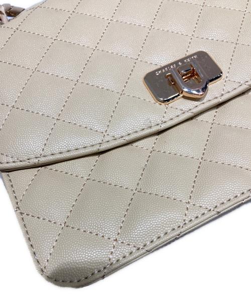 CHARLES & KEITH（チャールズアンドキース）CHARLES & KEITH (チャールズアンドキース) Cressida キルトチェーンストラップバッグ イエローの古着・服飾アイテム