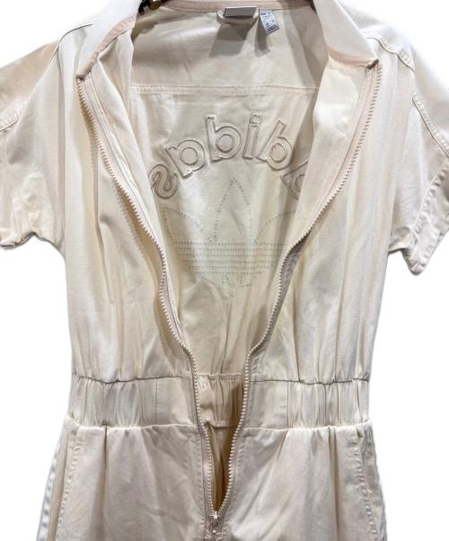 adidas Originals（アディダスオリジナル）adidas originals (アディダスオリジナル) NO-DYE JUMPSUIT アイボリー サイズ:Mの古着・服飾アイテム