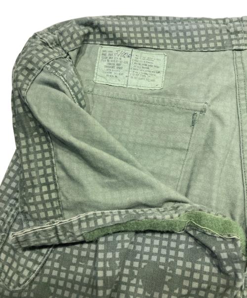 US ARMY（ユーエスアーミー）US ARMY (ユーエスアーミー) ナイトデザートカモオーバーパンツ グリーン サイズ:SHORT-LONGの古着・服飾アイテム
