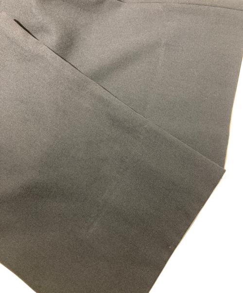INTERIM（インテリム）INTERIM (インテリム) PURE BLACK WOOL 2-TUCK STRAIGHT SLACKS ブラック サイズ:3の古着・服飾アイテム