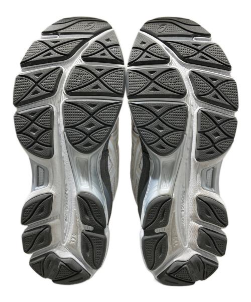 asics（アシックス）asics (アシックス) GEL-NYC(ゲル エヌワイシー) ホワイト サイズ:27㎝の古着・服飾アイテム