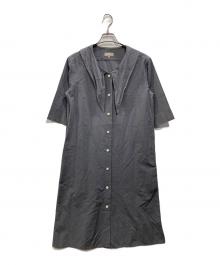 MARGARET HOWELL（マーガレットハウエル）の古着「COTTON SILK POPLINネッカチーフワンピース(コットン シルク ポプリン ネッカチーフ ワンピース)」｜グレー