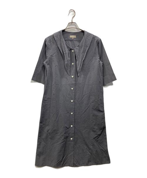 MARGARET HOWELL（マーガレットハウエル）MARGARET HOWELL (マーガレットハウエル) COTTON SILK POPLINネッカチーフワンピース(コットン シルク ポプリン ネッカチーフ ワンピース) グレー サイズ:Iの古着・服飾アイテム