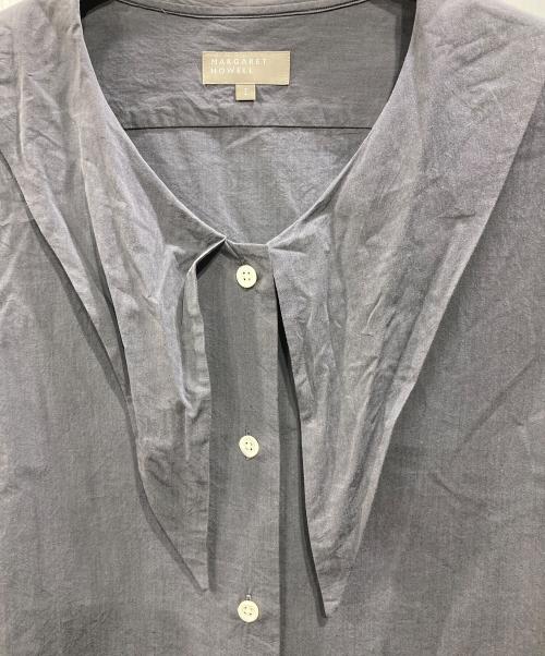 MARGARET HOWELL（マーガレットハウエル）MARGARET HOWELL (マーガレットハウエル) COTTON SILK POPLINネッカチーフワンピース(コットン シルク ポプリン ネッカチーフ ワンピース) グレー サイズ:Iの古着・服飾アイテム