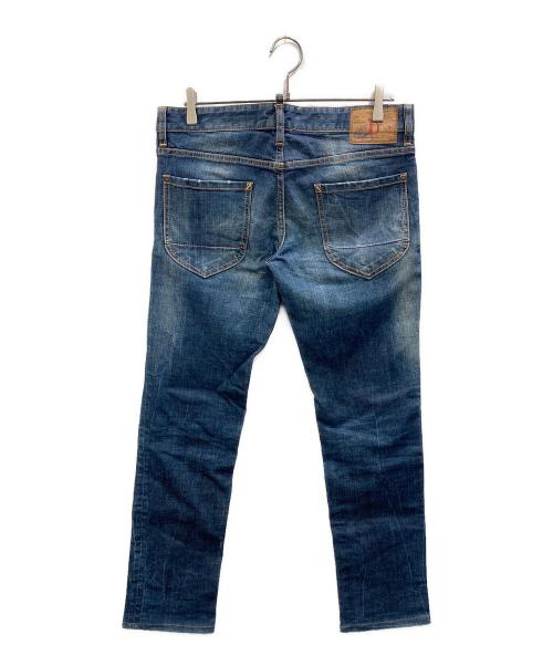 DSQUARED2（ディースクエアード）DSQUARED2 (ディースクエアード) スキニーデニムパンツ ネイビー サイズ:48の古着・服飾アイテム