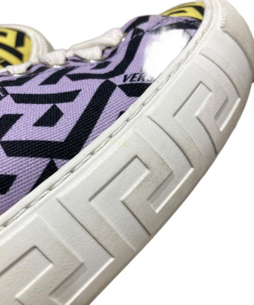 VERSACE（ヴェルサーチ）VERSACE (ヴェルサーチ) Grecaシグネチャーキャンバスローカットスニーカー マルチカラー サイズ:38の古着・服飾アイテム
