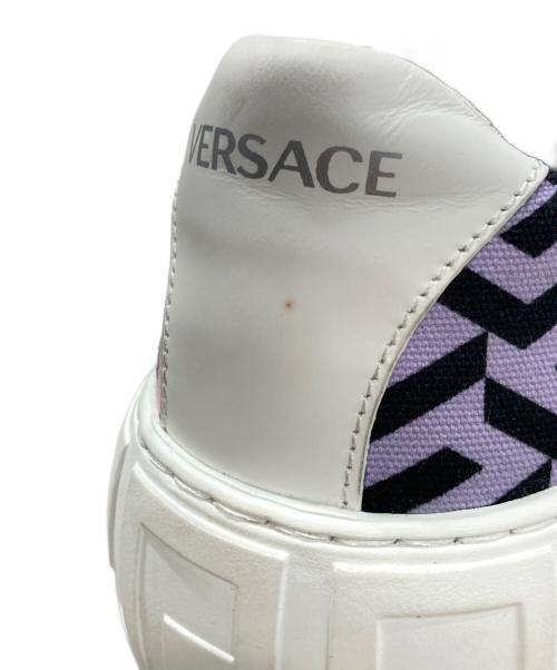 VERSACE（ヴェルサーチ）VERSACE (ヴェルサーチ) Grecaシグネチャーキャンバスローカットスニーカー マルチカラー サイズ:38の古着・服飾アイテム