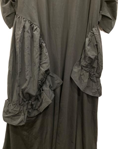 HeRIN.CYE（ヘリンドットサイ）HeRIN.CYE (ヘリンドットサイ) Round gather dress ブラック サイズ:FREE 未使用品の古着・服飾アイテム