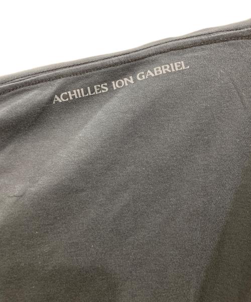 Achilles Ion Gabriel（アキレス・イオン・ガブリエル）Achilles Ion Gabriel (アキレス・イオン・ガブリエル) クロップド丈プリントTシャツ ブラック サイズ:Fの古着・服飾アイテム