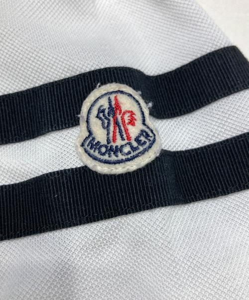 MONCLER（モンクレール）MONCLER (モンクレール) MAGLIA POLO MANICA CORTA ホワイト×ブラック サイズ:Mの古着・服飾アイテム