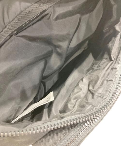 MONCLER（モンクレール）MONCLER (モンクレール) DURANCE ベルトバッグ ブラックの古着・服飾アイテム
